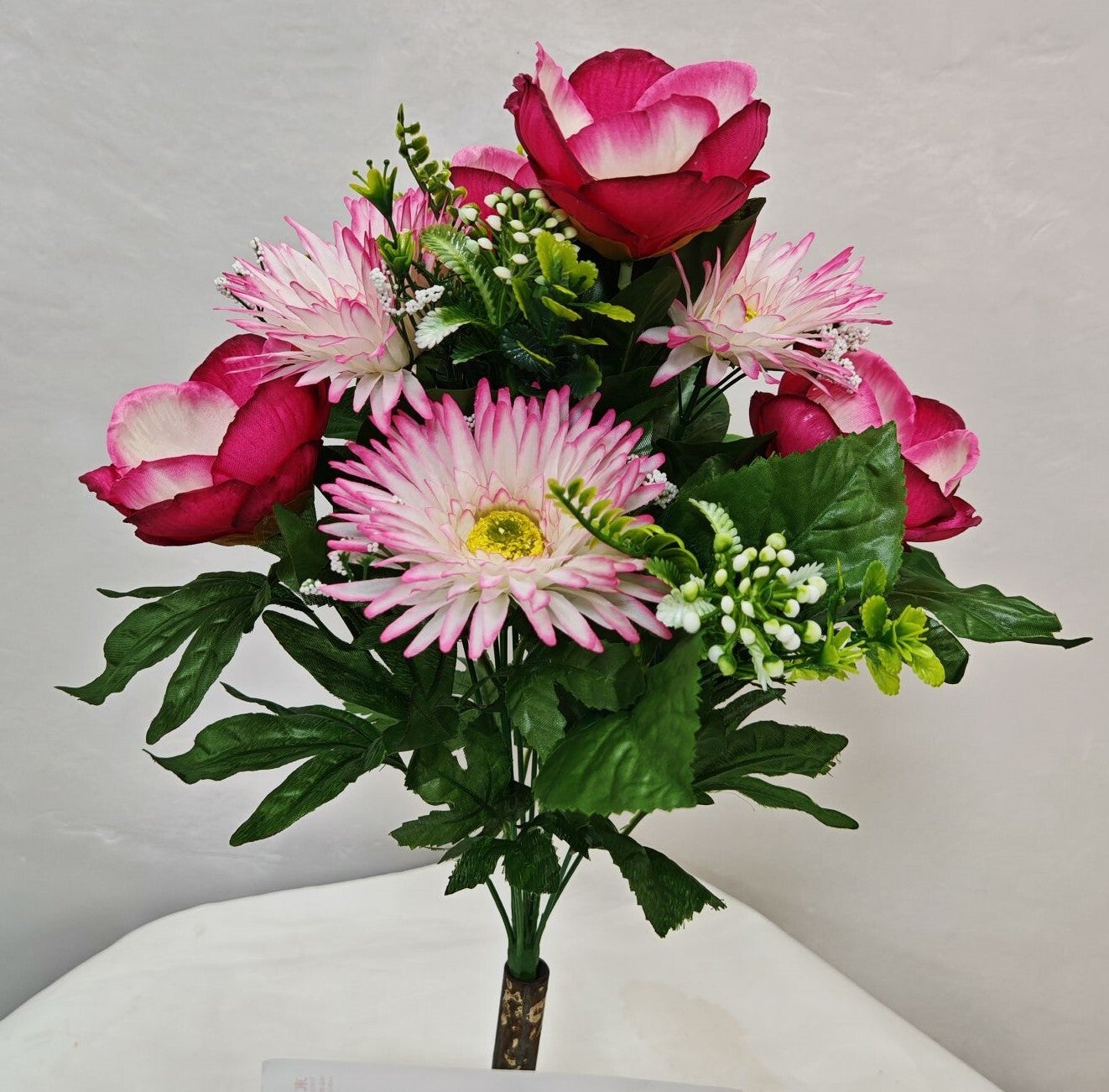 BEAUTY MAGNOLIA MUM MIXED BUSH X 12 - 45435