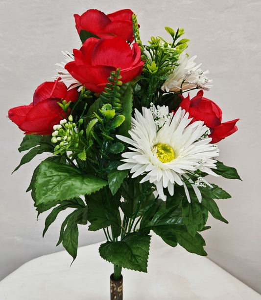 RED AND CREAM MAGNOLIA AND MUM MIXED BUSH X 12 - 45437