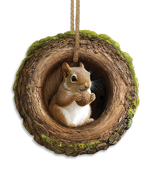 5.25"DIA EMBOSSED SQUIRREL IN TREE- GOLDEN BROWN/BLK/BRN/MOSS- MD1881