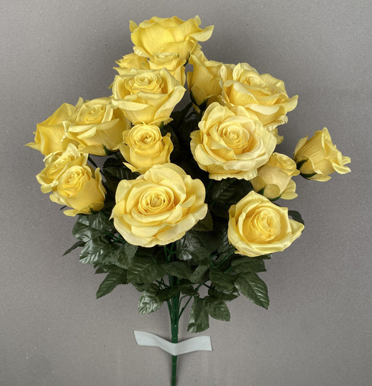 ROSE WITH BUDS X18 YELLOW - 95842