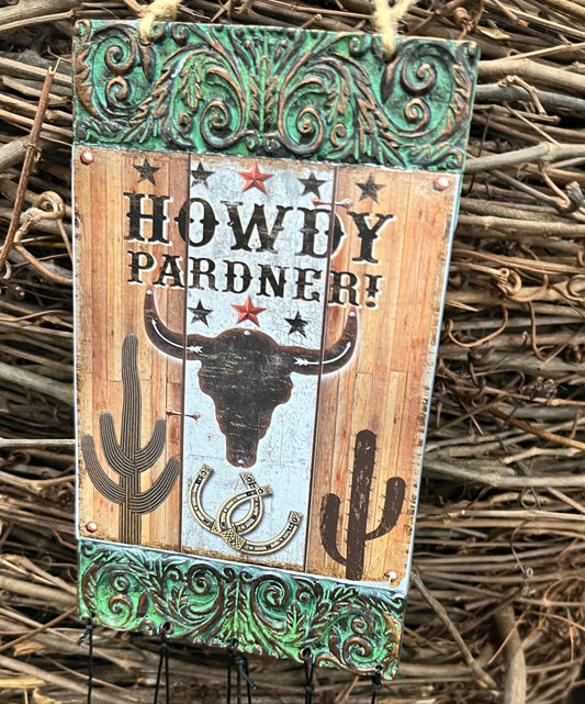 30" WESTERN THEMED CERAMIC WIND CHIME-"HOWDY PARDNER" BULL SKULL & CACTUS-81505-SKULL