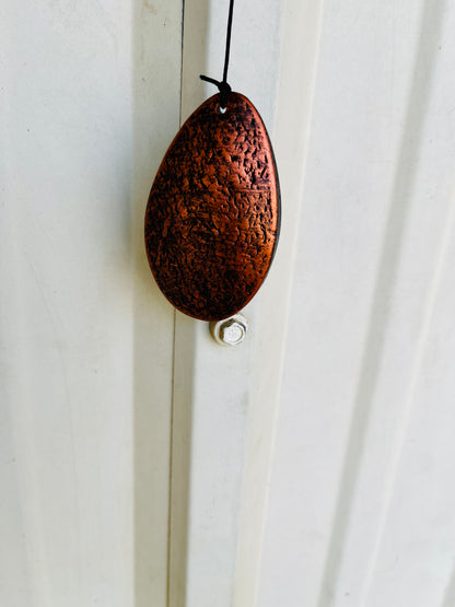 30" WESTERN THEMED CERAMIC WIND CHIME-"COWBOYS" & FAUX WOOD PLANKS WITH CACTUS 81505-HAT