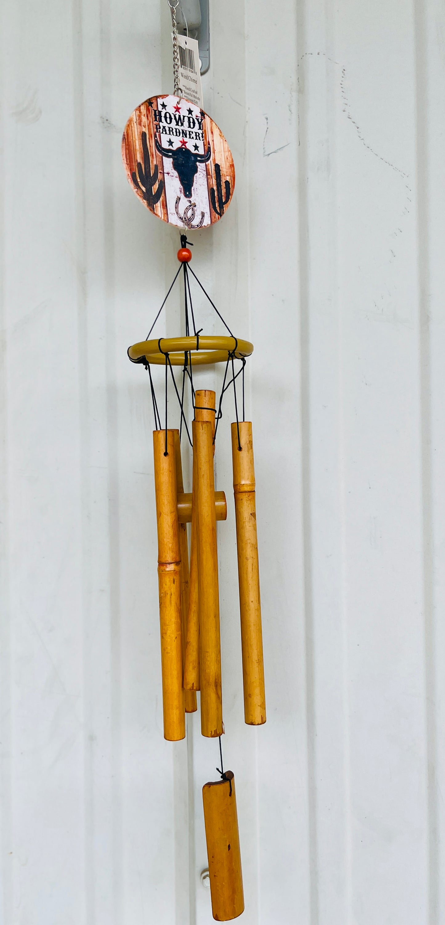 28" WESTERN-STYLE BAMBOO WIND CHIME "HOWDY PARDNER" WITH COW SKULL & CACTUS-81504-SKULL