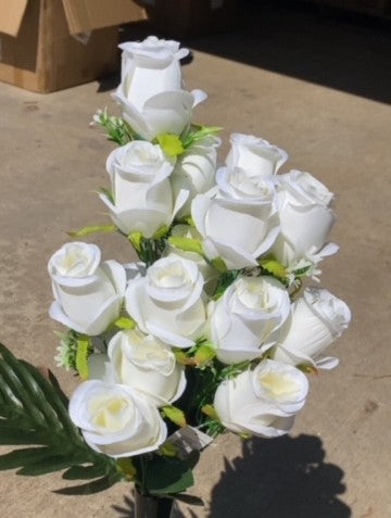 27" ROSE BUD BUSH X 18-GPB25352-CREAM
