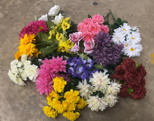 FLORAL MYSTERY BOX-10 PC