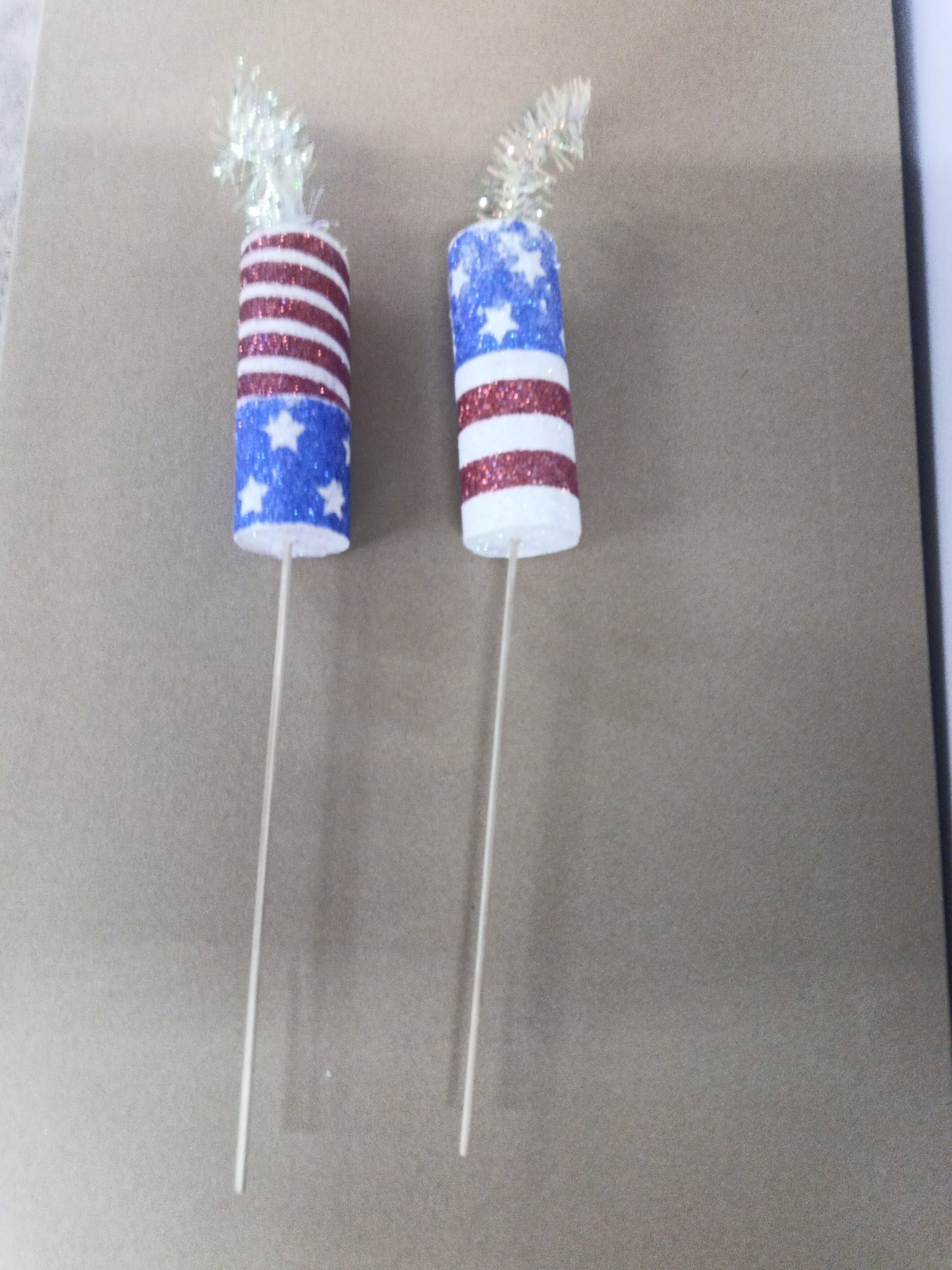 13.5" FIREWORKS-BN2017