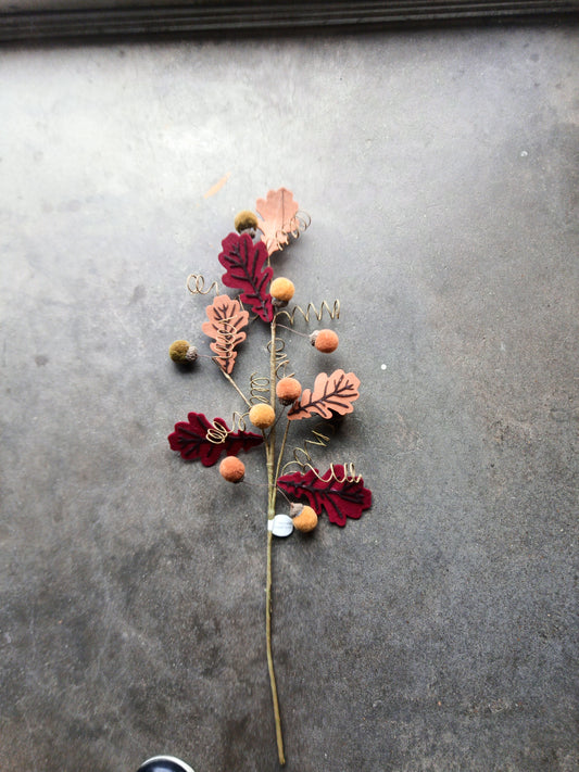 FELT LEAF POM POM -SAF2005